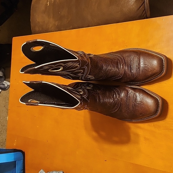 Size 12 Ariat Heritage Roughstock boots - Picture 11 of 11